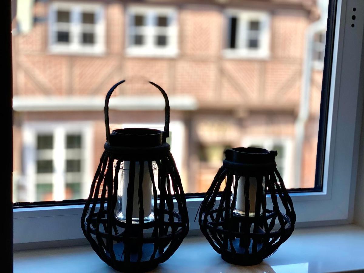 Schoene Ferienwohnungen Teilweise Mit Dachterrasse Im Herzen Von Itzehoe Exterior foto
