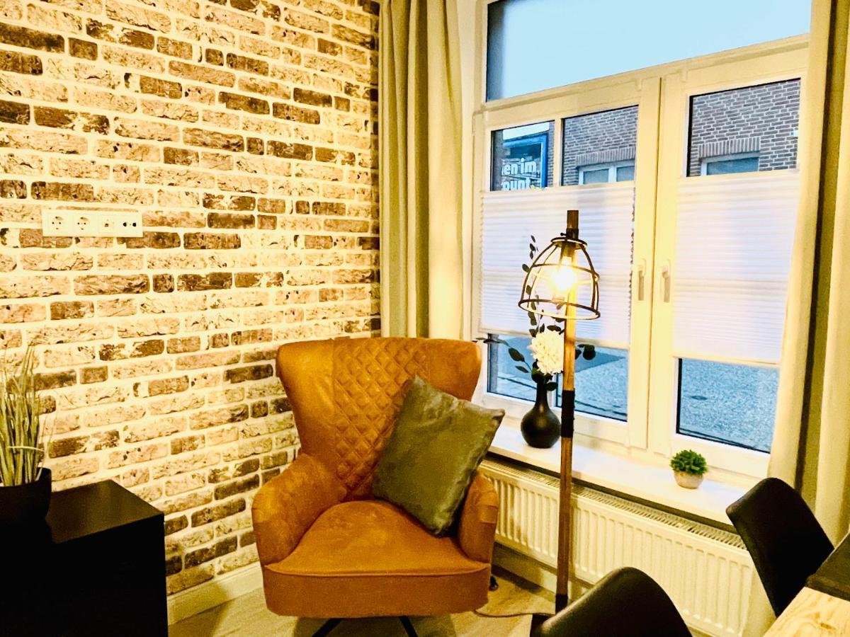 Schoene Ferienwohnungen Teilweise Mit Dachterrasse Im Herzen Von Itzehoe Exterior foto